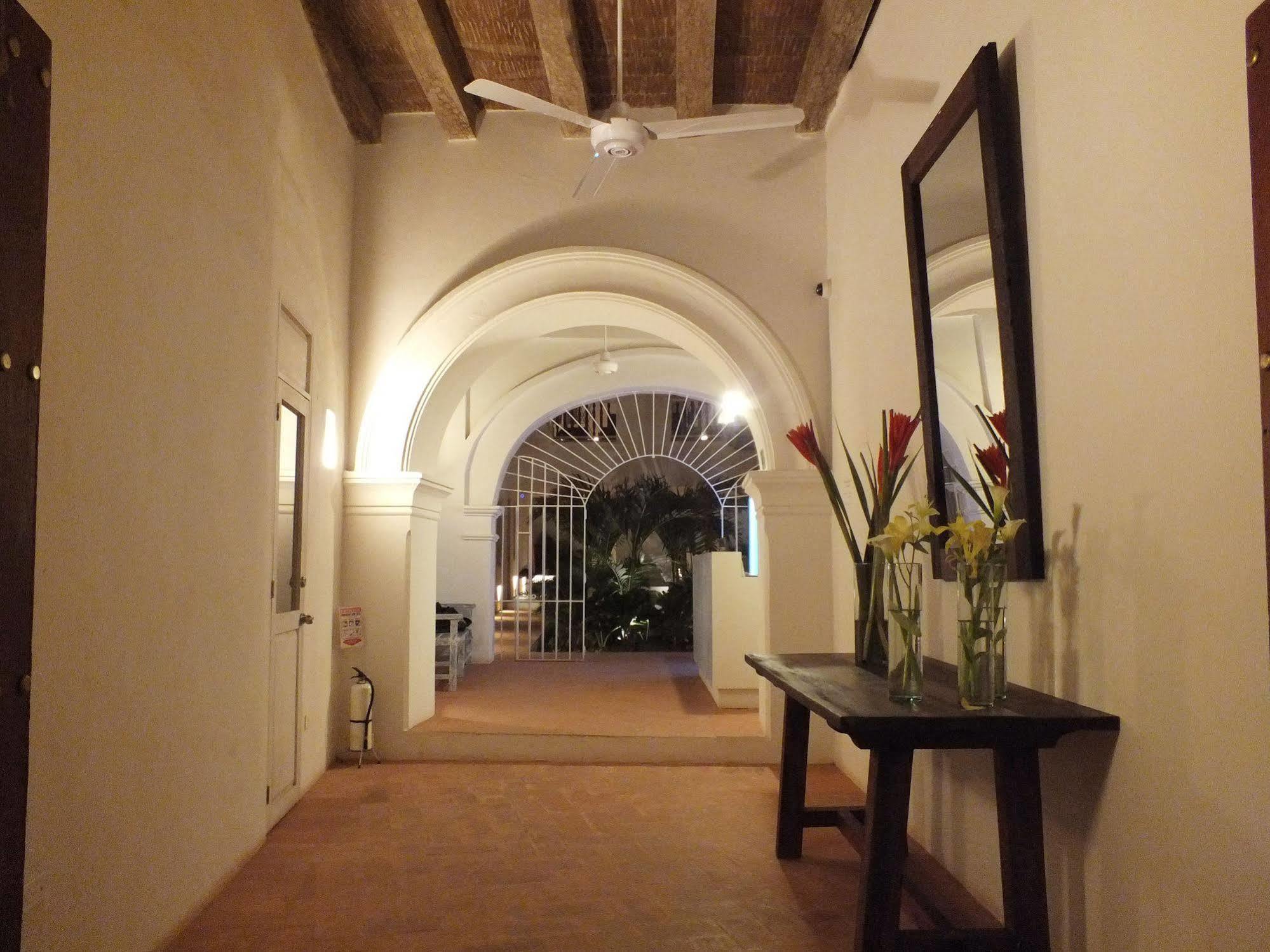 Hostal Casa Escallon Cartagena Exterior photo
